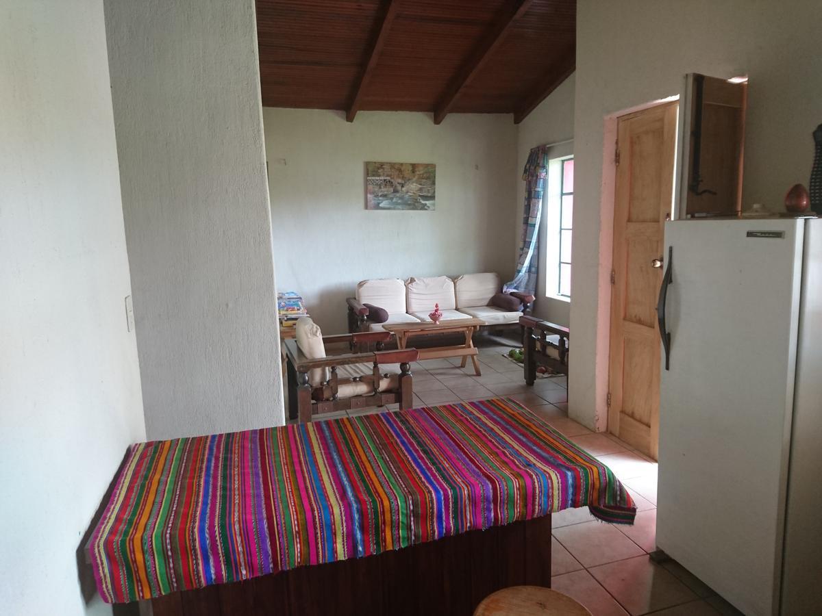 Pink House San Lucas Toliman